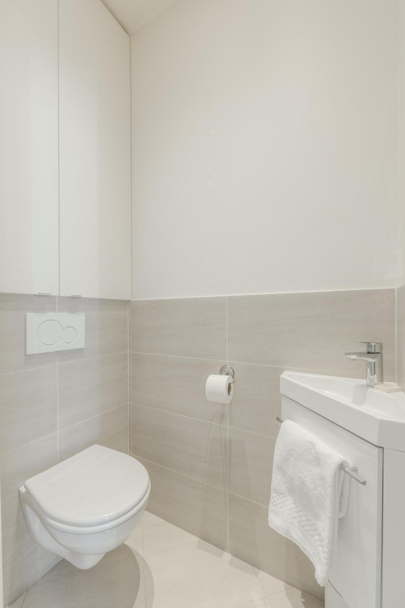 Jardin Saint Honore Apartments Париж Стая снимка